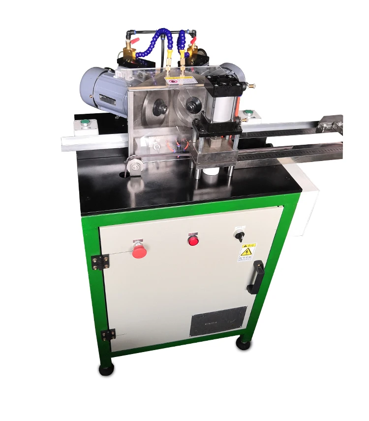 

Refrigerator Door Gasket and Rubber Magnetic Strip Cutting Machine