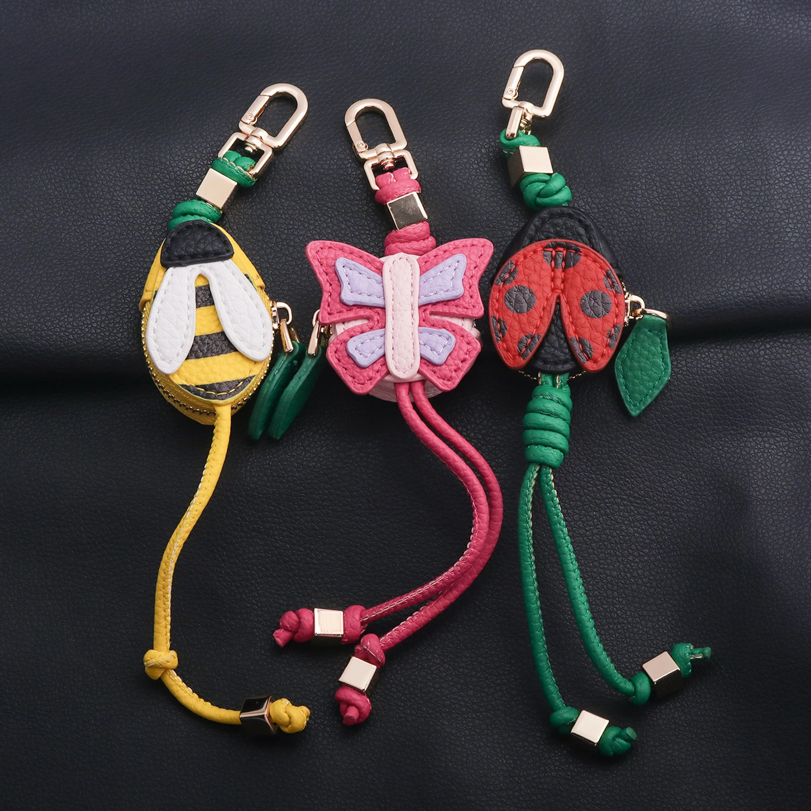Echtes Leder Bienen-Marienkäfer-Schmetterling Mini-Münzbörse Schlüsselanhänger Niedlicher Tier-Taschenanhänger Auto-Hängedekoration Geschenk für Frauen – Detail 2