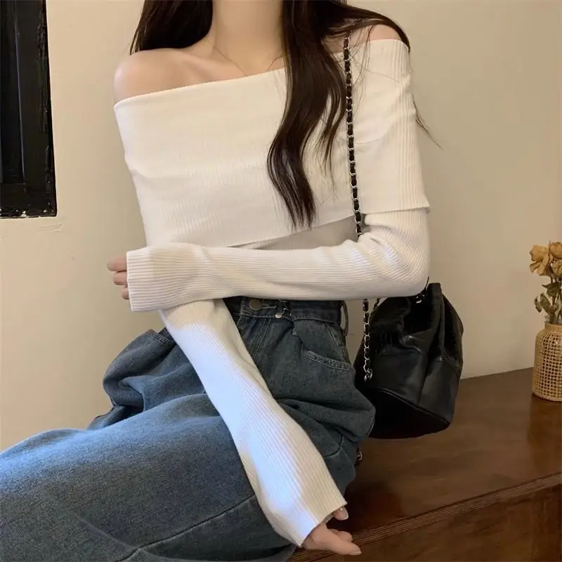 2023 Autumn and Winter Women\'s Long Sleeved Pullover New Off Shoulder Sweater Screw Thread Solid Color Slim Fit Knitted Tops