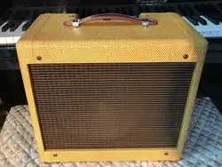 Custom Vintage '57 Custom Champ American Hand-Wired Valve Guitar Amplifier Combo 5 Watt with Classic Tweed TONE