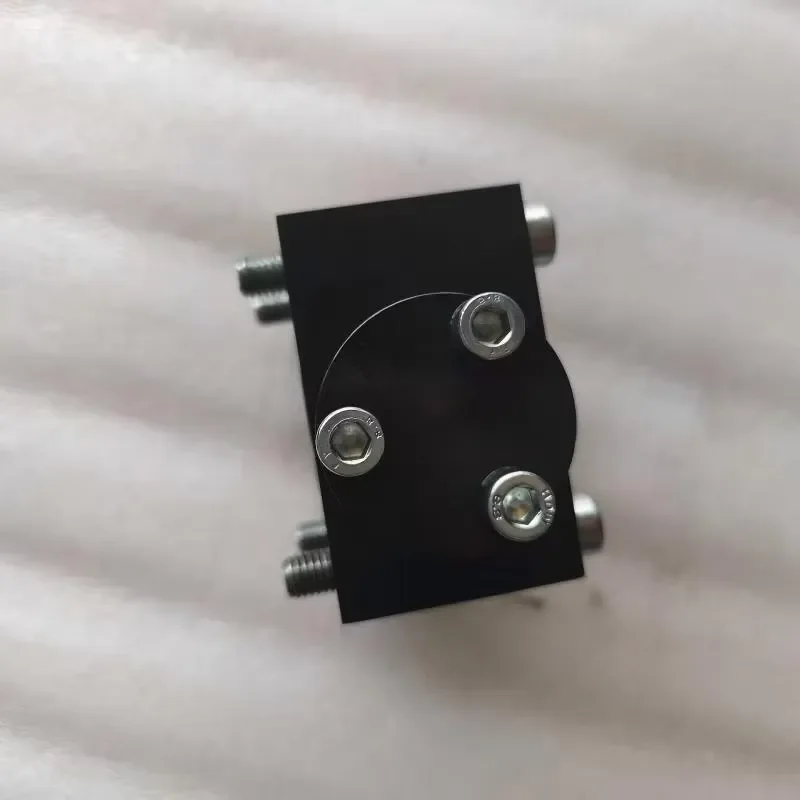 Special Five-piece Two-way Directional Control Valve Block for Hydraulic System; 400 Bar 160 L/min Multi-piece Valve Head