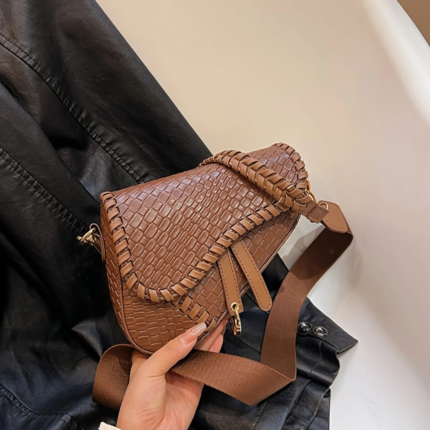 Vintage Women's Bohemian Crocodile Pattern Small Bag, PU Leather, Lightweight Shoulder Crossbody