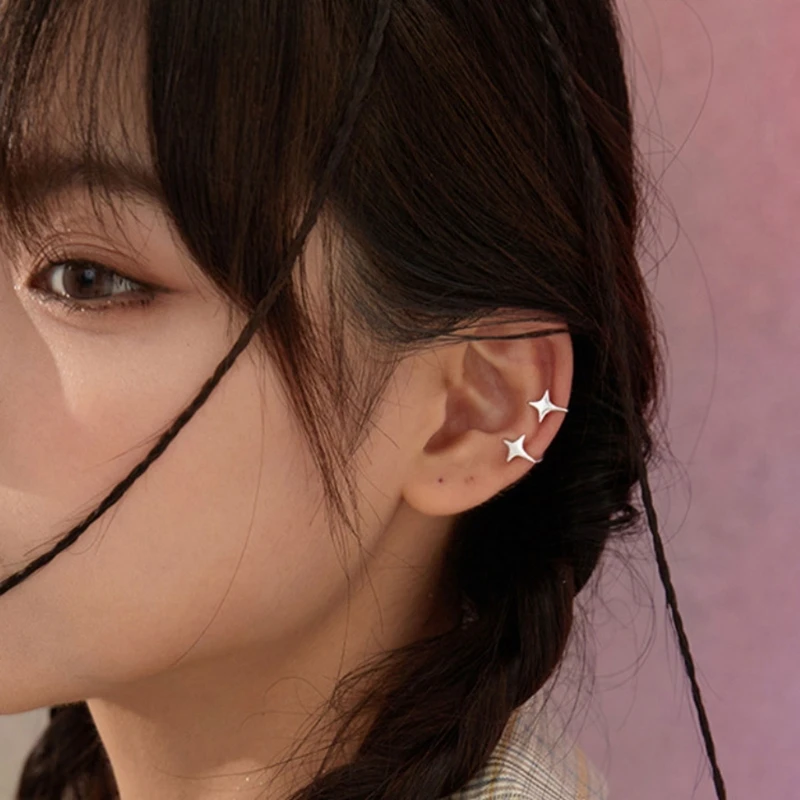 R2LE سهلة الارتداء وفريدة من نوعها على شكل نجمة للأذن، دبوس أذن أنيق على شكل نجمة، مشبك على شكل عظمة، صفعة أذن على شكل نجمة