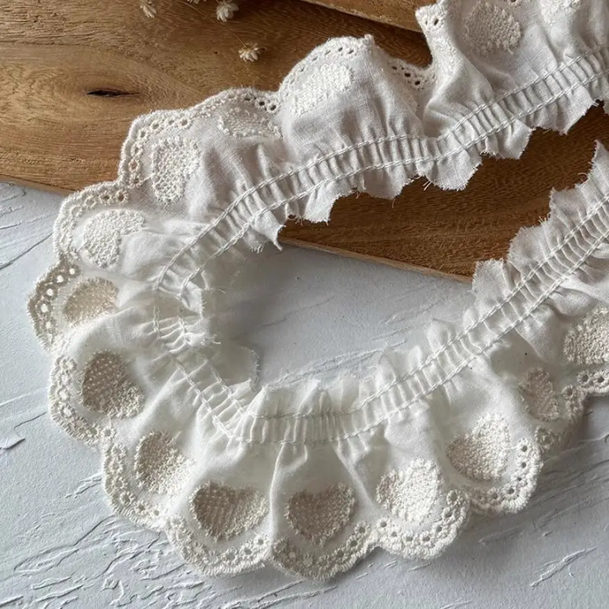 3.7cm wide 2yards/lot White/beige Pure Cotton Heart Embroidered Pleated Lace Baby Clothes Lace DIY Decorative Materials X262