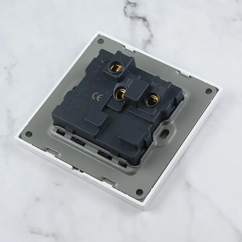 

Y1UD Combination Wall Light Switches and Outlet Electrical Single Switched Power Socket 86 Type Panel Wall Power Socket