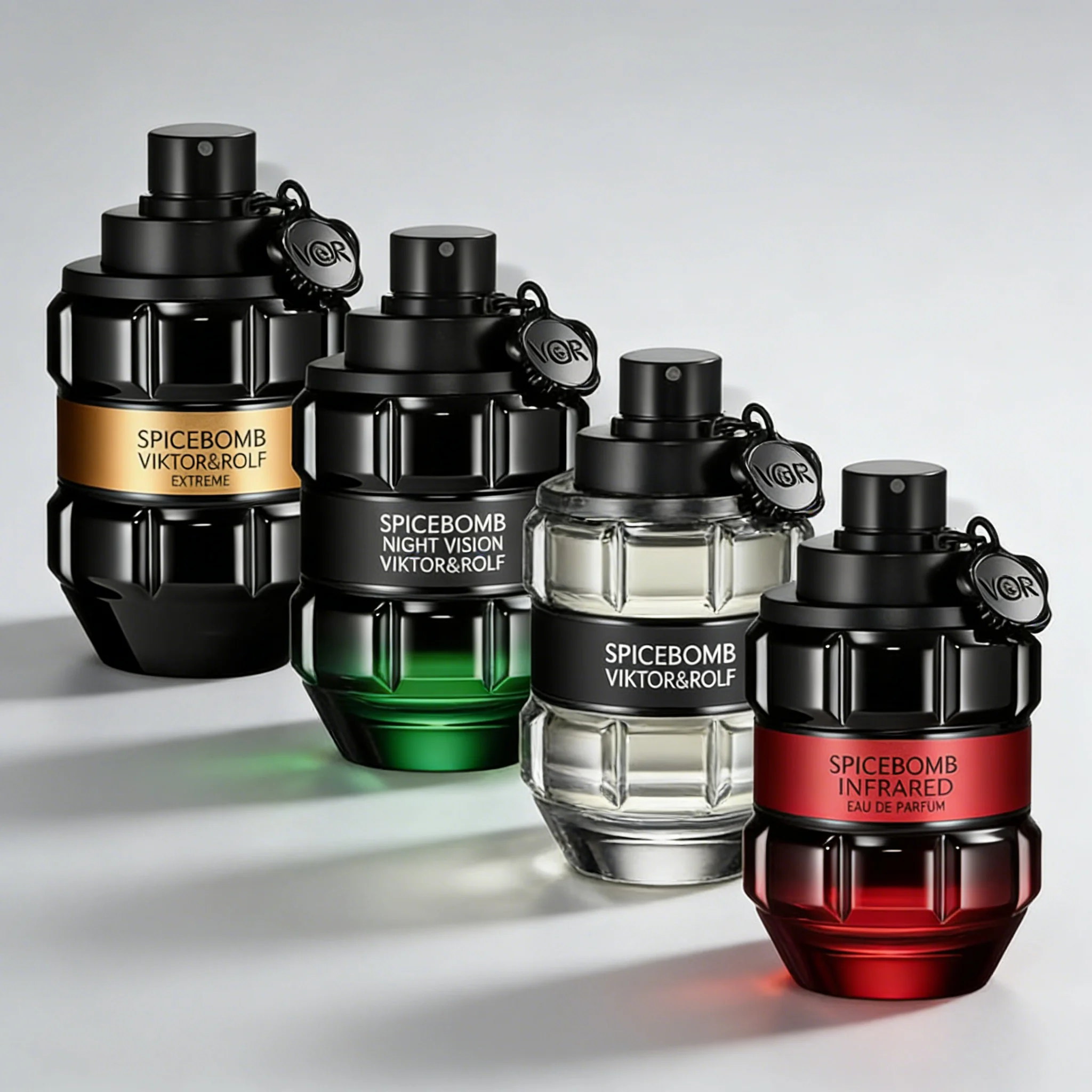 

Парфюмерная вода Viktor&Rolf Spicebomb Extreme для мужчин – древесно-пряный аромат с нотами амбры и ванили, стойкий аромат