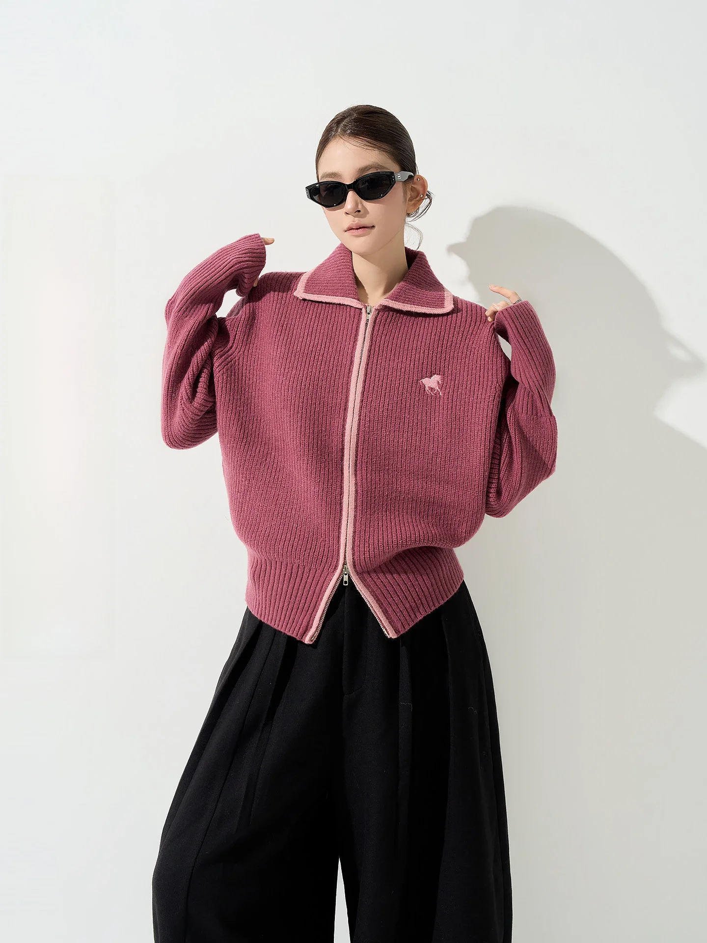 

Вязаный кардиган Wutong Long Sve для женщин: свободный крой, вышивка, отложной воротник, на осень