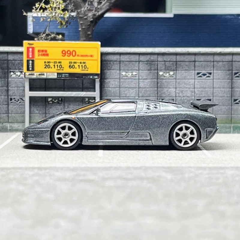 

MINIGT 1:64 Bugatti EB110 Alloy Car Model Classics Adult Souvenir Gift Static Display