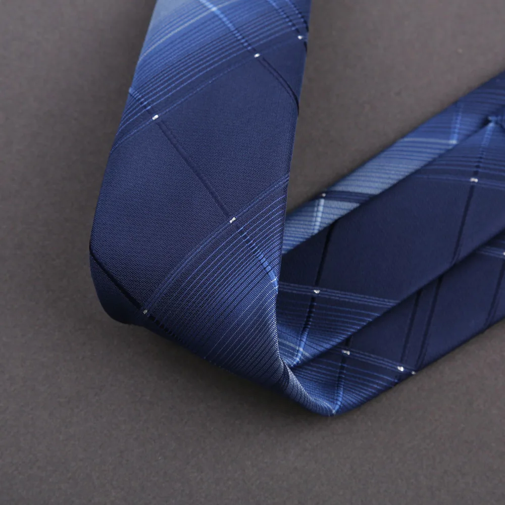 7.5/8CM Uomo Cravatta sottile Cravatta a righe Uomo Business Cravatta da sposa formale Blu navy Nero Cravatte Camicia di moda Cravatta Accessori