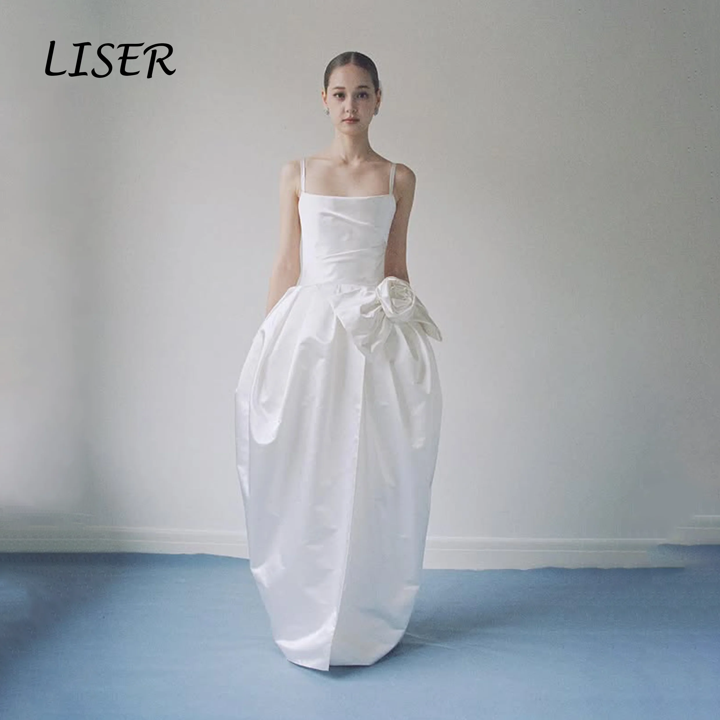 Liser Graceful Sleeveless Square Collar Wedding Dress Handmade Flowers Floor-Length Korea Wedding Dress Photo Shoot Customized