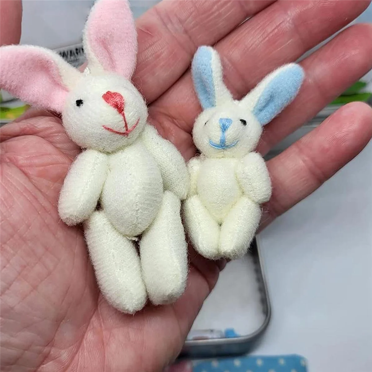 M15KEaster Conejo de peluche Conejo de bolsillo pequeño en una lata Conejo pequeño de peluche Conejo pequeño Juguetes Muñeca de preocupación para Anxious,B