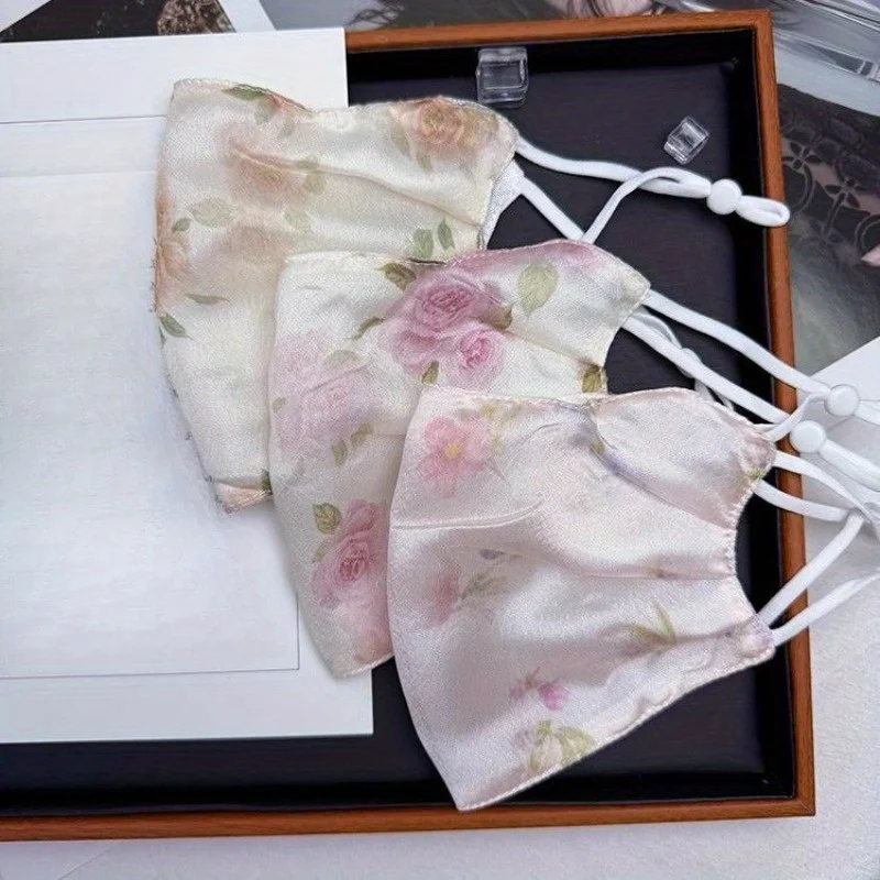 Damska maska przeciwsłoneczna na twarz z kwiatowym wzorem, urocza, słodka, modna i stylowa.