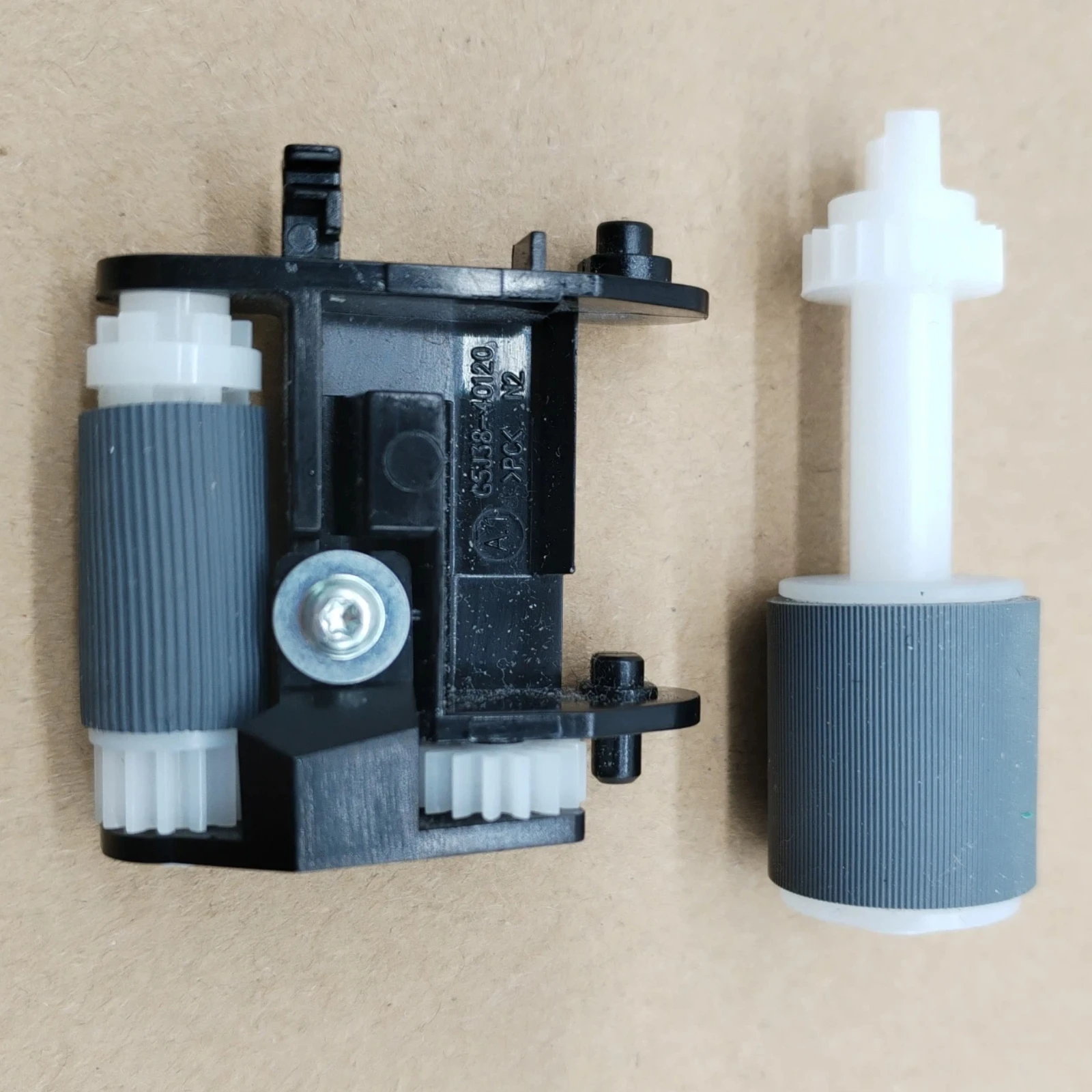 

ADF Pick-Up Roller Fits For HP 9026E 9022E 9028E 9026 9023 9025E 9022 9028 9025 9020E 9023E 9020