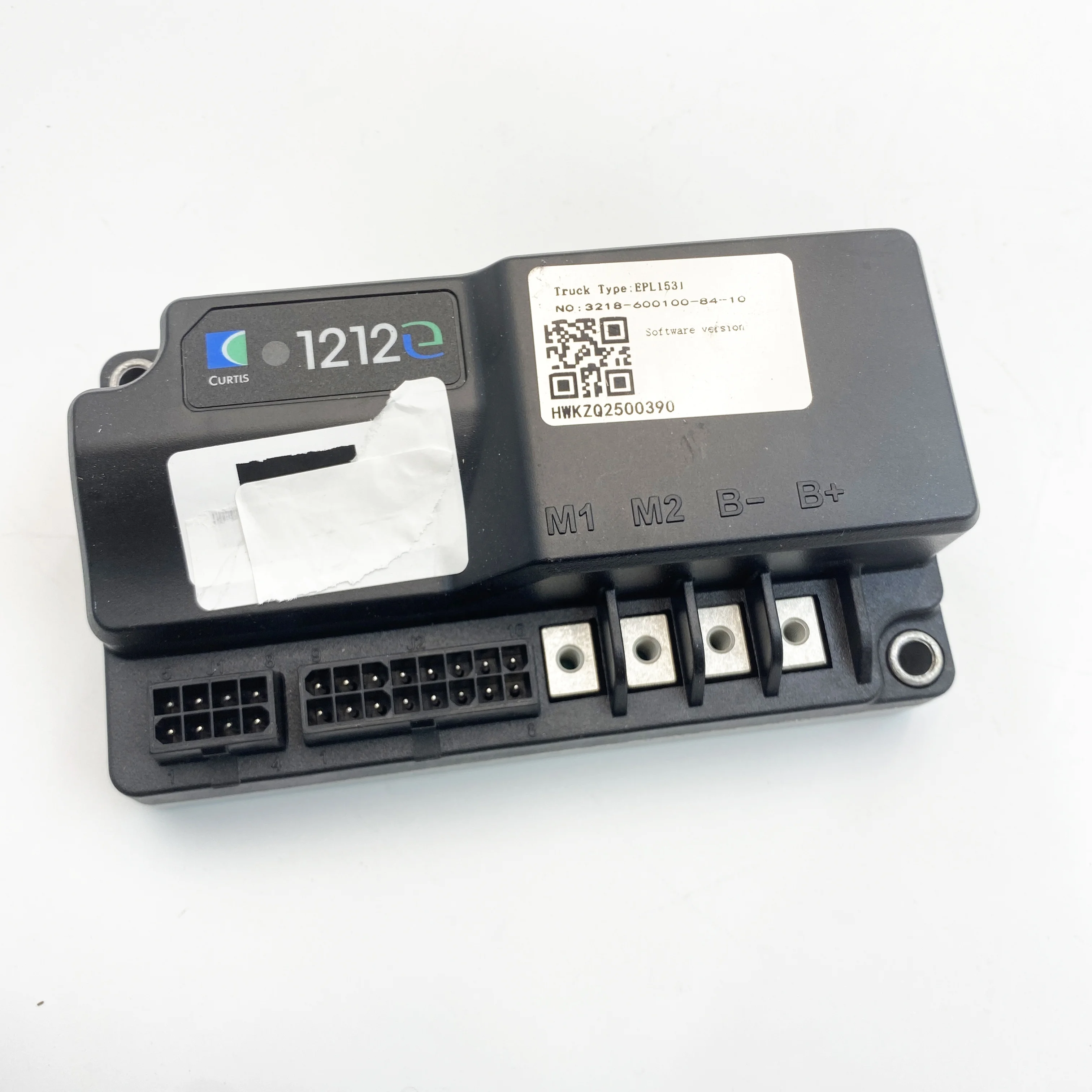 

Контроллер 0009737256, подходит для запасных и сменных частей вилочных погрузчиков Linde