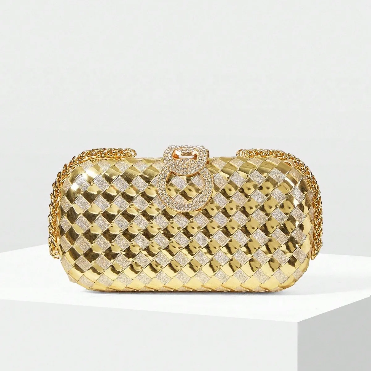 

Клатч с крышкой, украшенной стразами, полностью инкрустированный стразами, плетеная сумка из искусственной кожи с бриллиантовой отделкой для банкетов и вечеринок.
