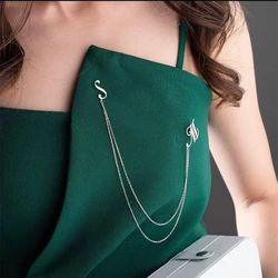 Custom Name Brooches for Women Luxury Personalized Badge Cross Chain Stainless Steel Brooch Jewelry Evening Party Wedding Gifts