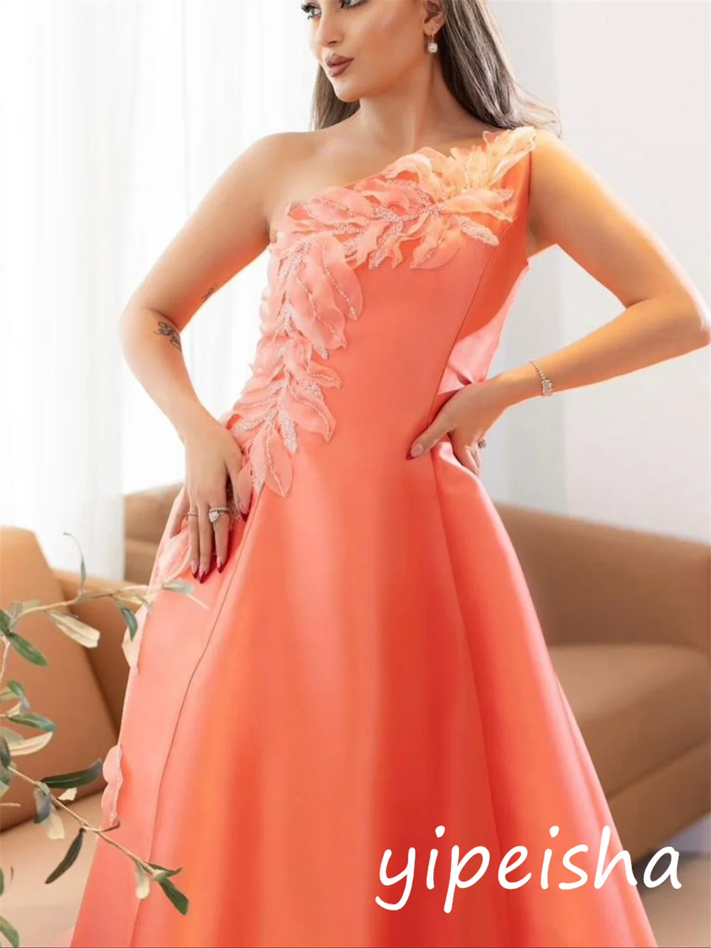 ที่กําหนดเองสไตล์โมเดิร์น Charmeuse ประดับด้วยเลื่อมจีบ A-Line หนึ่งไหล่ชุดยาว Bespoke โอกาสเซ็กซี่