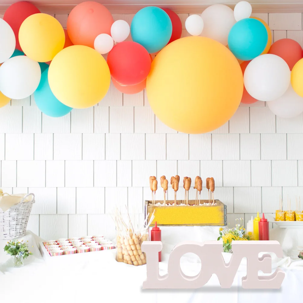 

2Pcs Wooden Letter Ornament Love Design Table Decor for Sweetheart Wedding Christmas Party Romantic Room Decoration White