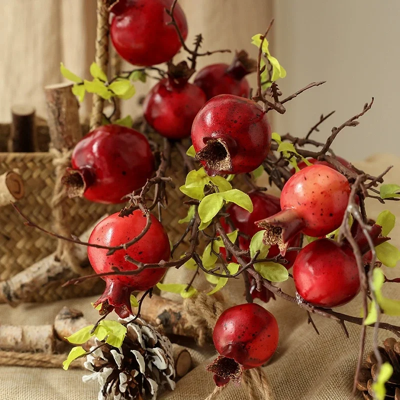 3 Stück lebensechte künstliche Granatapfelblüten mit 6 Früchten, künstlicher Granatapfel, langer Zweig mit grünen Blättern, Raumdekoration für Hochzeiten – Detail 5