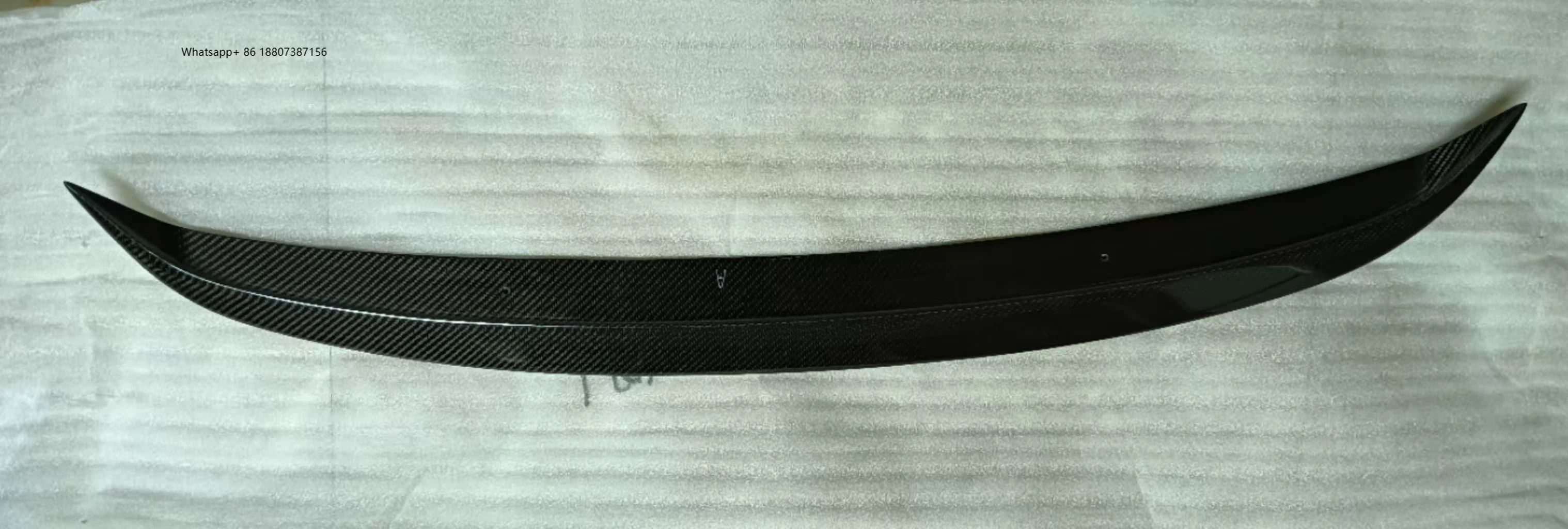 

OSIR Style Carbon Fiber Rear Spoiler for Golf 7 7.5 Carbon Fiber Rear Wing High Quality