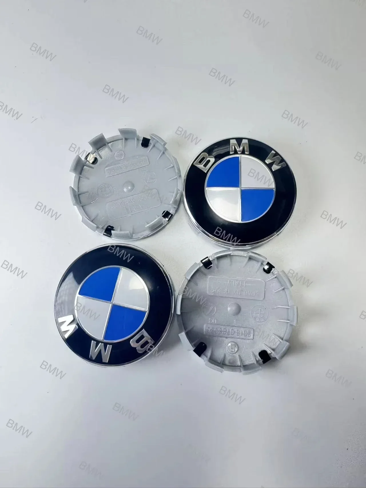 

56mm/68mm 4-piece BMW wheel hub center cover protective cap badge modification, suitable for BMW E12 E28 E34 E39 E60 E61 F10 F18