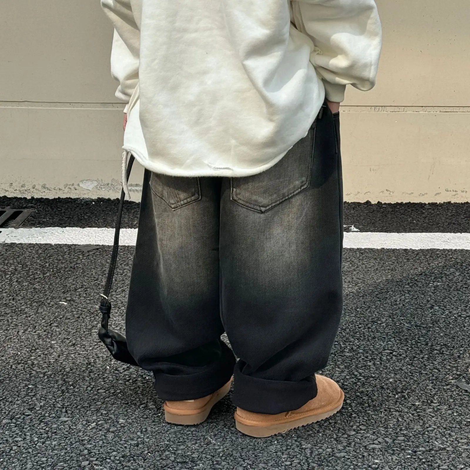 Summer New Boys' Anti-Mosquito Lightweight Jeans Gradient Wash Slant Side Pockets Design Available in Sizes 120-170 cm image 4