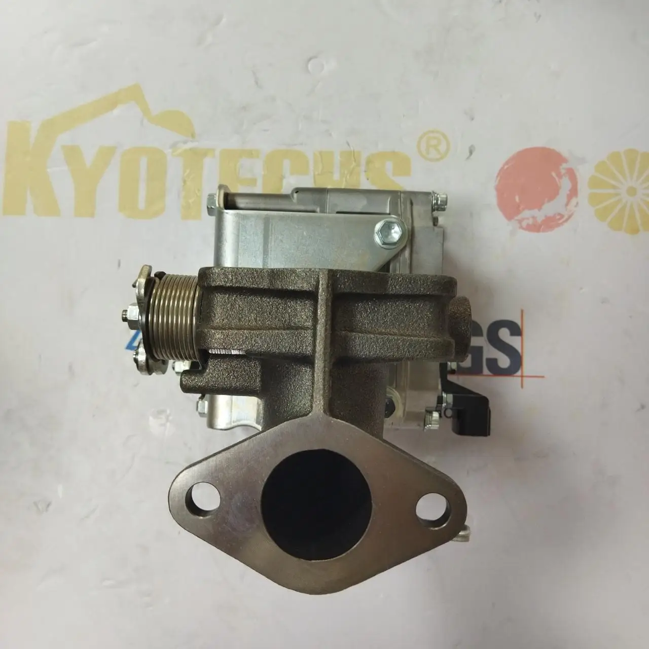 

J08E EGR Exhaust Recirculation Valve 25620-E0211 25620-EO211 Denso B9946-650 for KOBELCO SK300-8 SK350-8 SK400-8 SK450-8