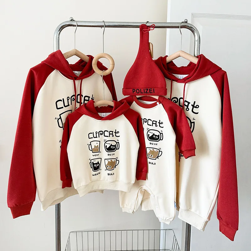 

2025 New Family of Four Hoodies Baby Romper for Father Mother Daughter Son Clothing Adult Kids Plus Velvet Hooded Sweatshirt