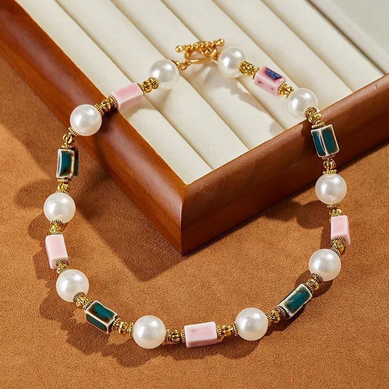 Vintage Necklace Clavicle Chain Temperament Sweater Elegant Jewelry Accessory for Women Girls Daily Wear Party Anniversary Gift