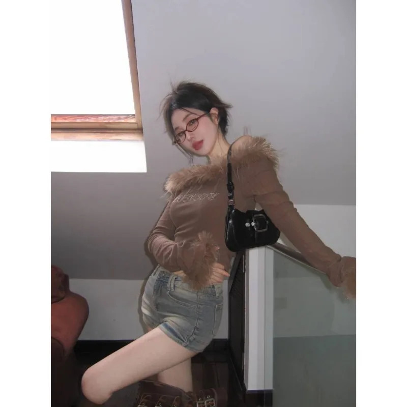 Sexy Letter Embroidery Furry Patchwork Slash Neck T-shirt Women Autumn Winter Slim Waist Long Sleeve Tees Fashion Tops