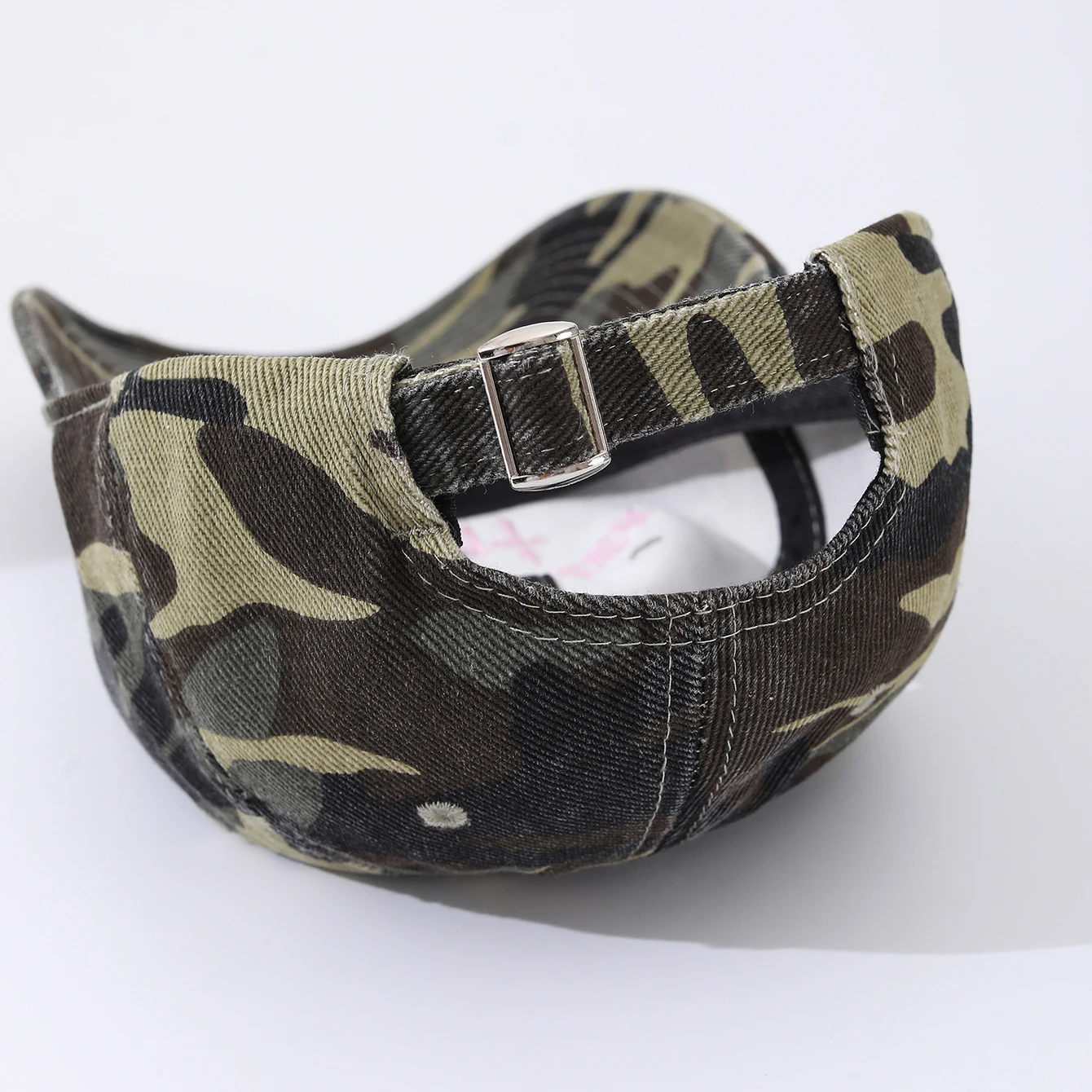Europäische und amerikanische Mode-Camouflage-Baseballkappe mit gesticktem Schriftzug, weichem Oberteil und Sonnenschutzkrempe – Detail 10