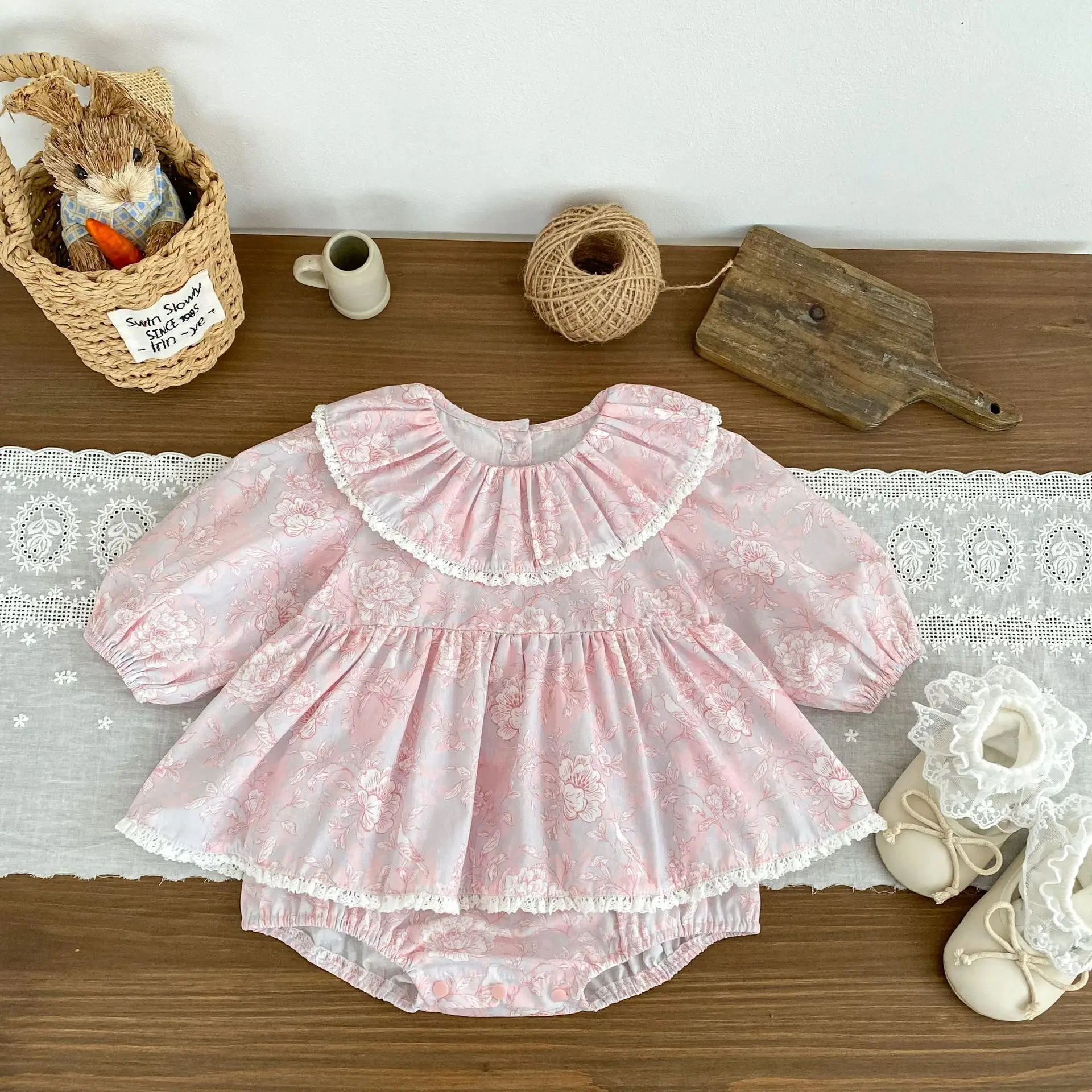 2026 Spring Collection Girl Sweet Bag Fart Dress Girl Baby Flower Princess Hundred Days Banquet Climbing Dress