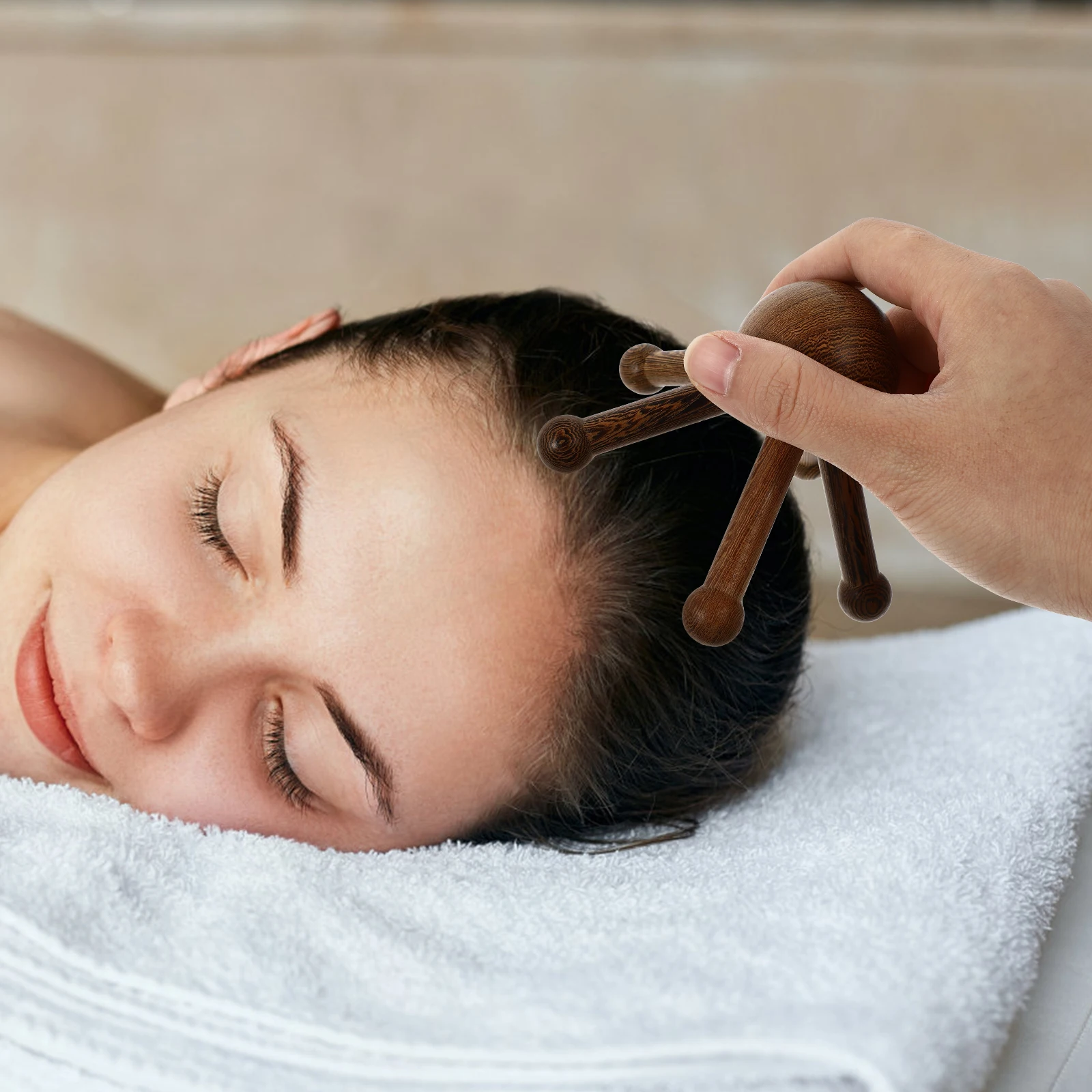 

1Pcs Wooden Claw Head Massager Practical Improve Motor Function Relax Scalp Massage Tool Head Massagers Scalp Massager