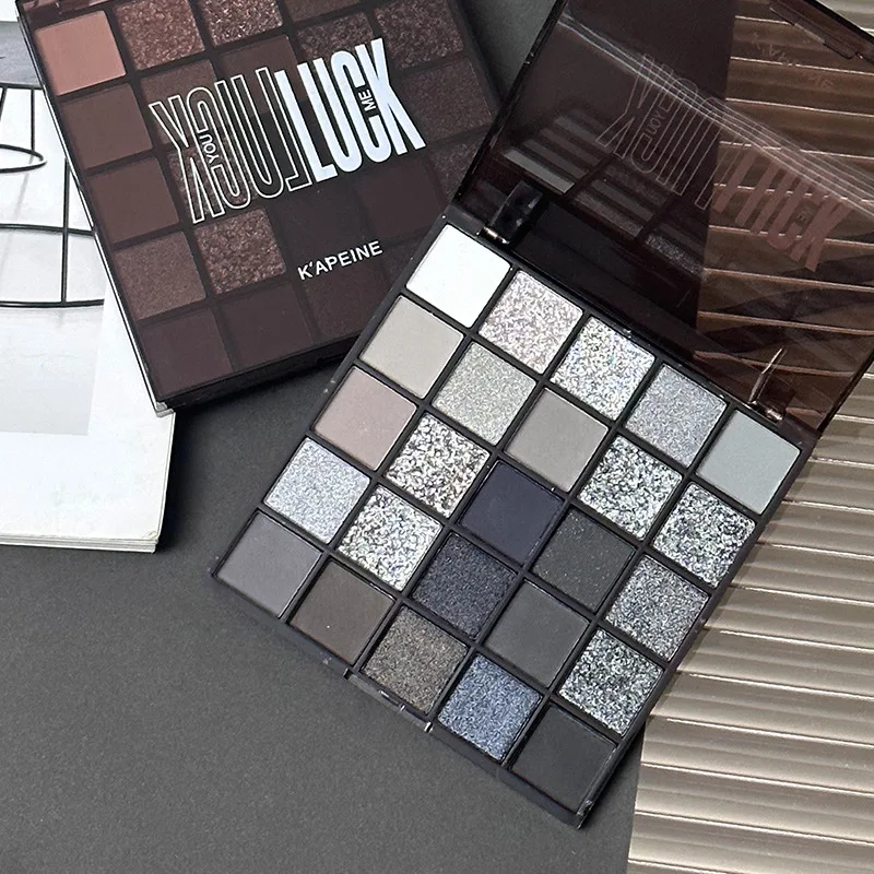 スモーキーメイクアップ新しいブラックスワン25色アイシャドウパレットニッチダークセメントグレーはパウダーが飛ばない