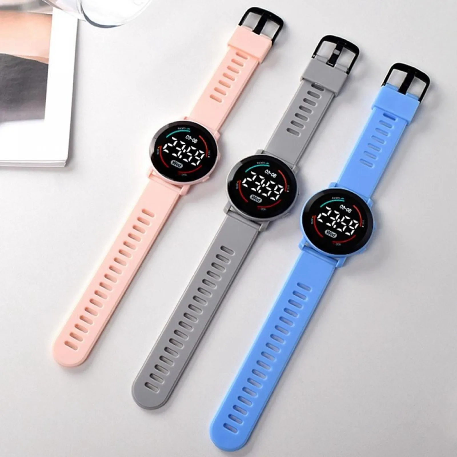 Children's Diving Waterproof Fitness Watch Outdoor Electronic Display Simple Watch Classic Silicone Strap High-Quality Reloj