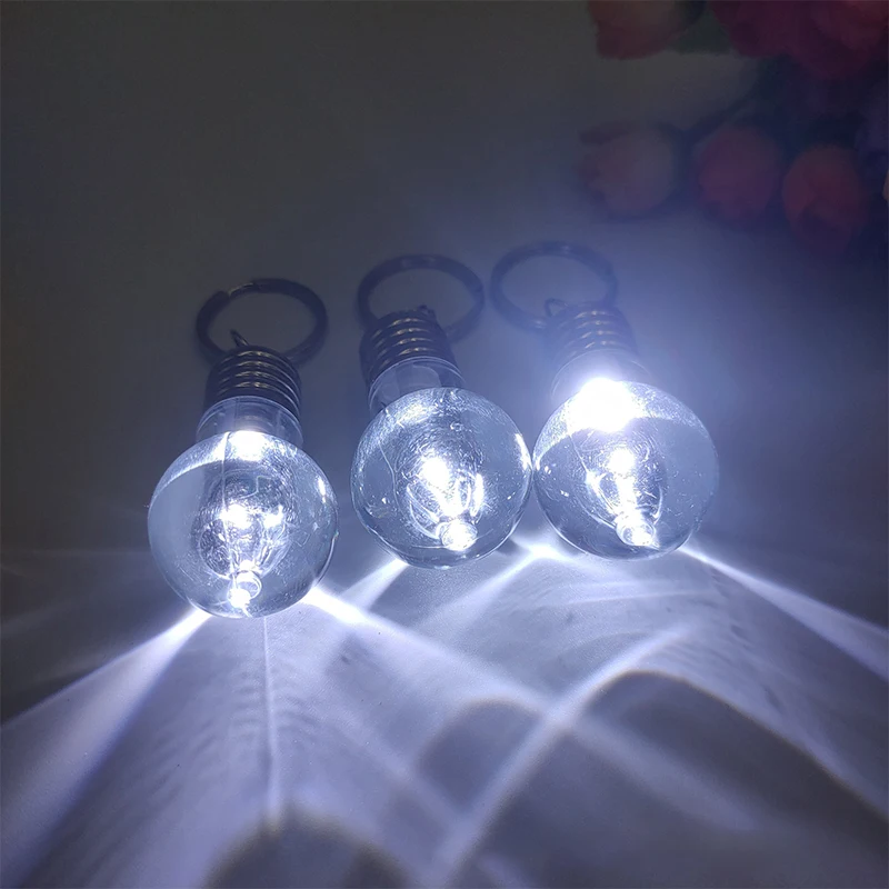 Novelty Lighting Mini LED Light Bulb Keychain Key Ring Illuminate Cartoon Car Key Ring Lamp Pendant Key Fob Christmas Gift