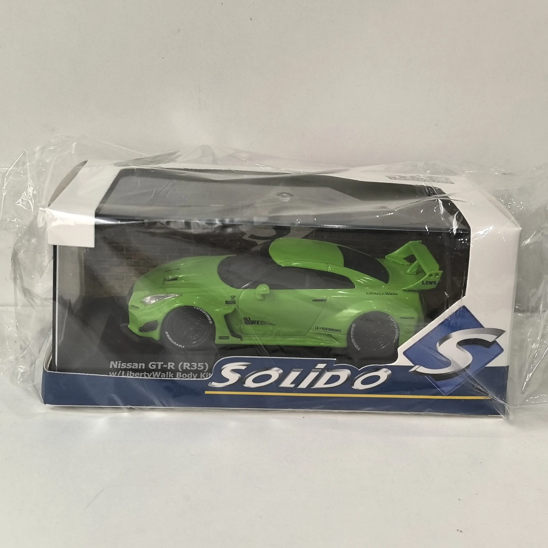 Diecast SOLIDO 1/43 Scale GT-R R35 3G Alloy Car Model