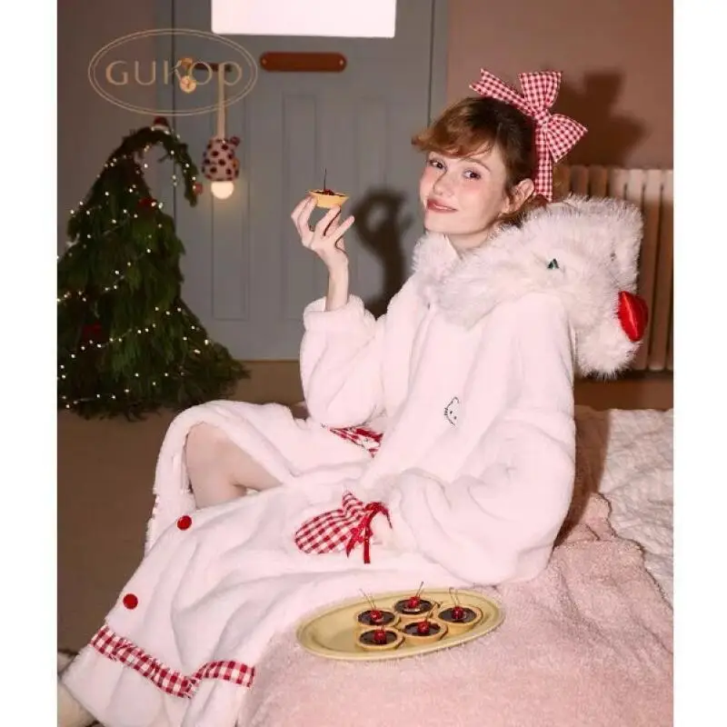 

Hello Kitty Autumn Winter Girl Pajamas Cartoon Cute Hooded Robe Indoor Keep Warm Comfortable Thicken Homewear Suit Nightdress