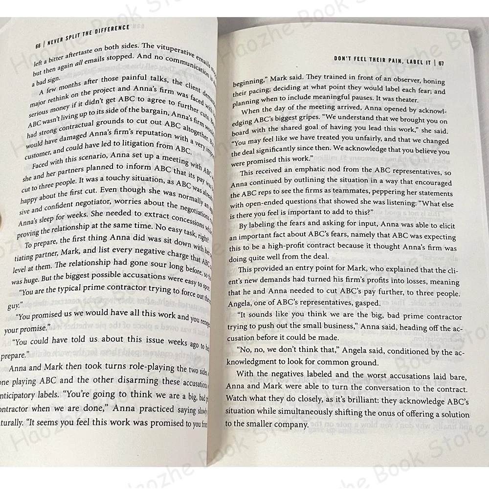 Never Split The Difference : Negotiating As If Your Life Depended on It By Chris Voss English Books Paperback