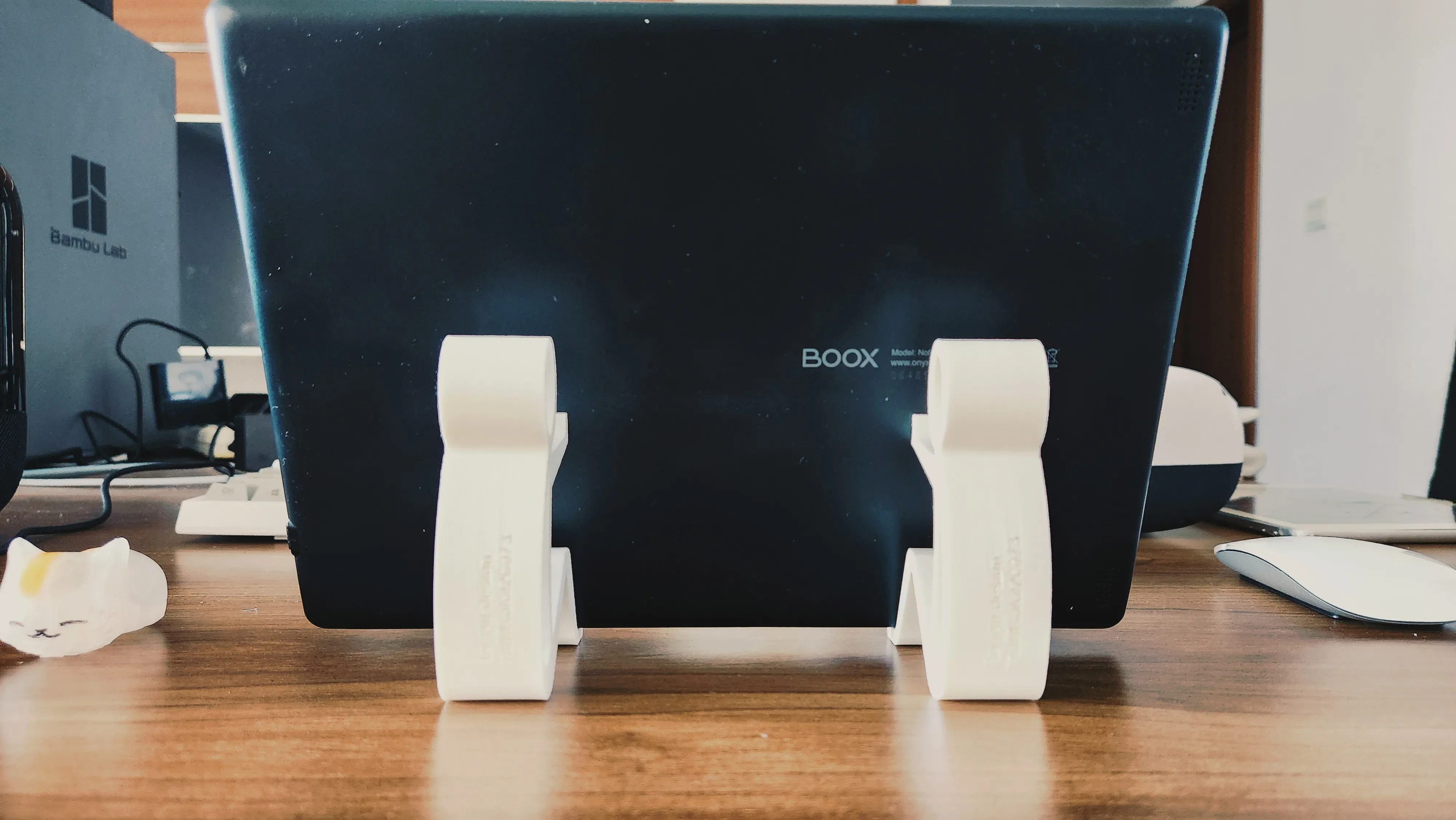 วงเล็บสร้างสรรค์การพิมพ์ 3 มิติ บุคลิกภาพเฉพาะไม่ชนวรรณกรรมและหนังสือแท็บเล็ตคอมพิวเตอร์ศิลปะ ขาตั้งเกมวงเล็บสวิตช์