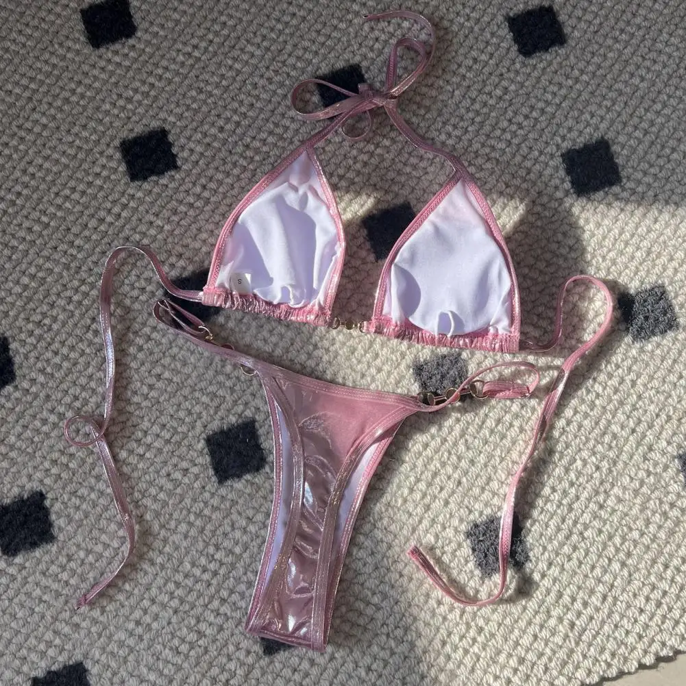 Conjunto de Bikini de piel sintética para mujer, Halter traje de baño con cuello Sexy, Mini Tanga, sujetador con cordones, secado rápido, ropa de playa, 2 unidades