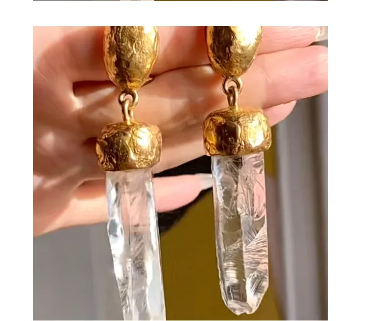 

Brass With18k Gold Retro Natural IrregularCrystal Earrings Women Jewelry Party T Show Gown Stuning Runway rare Trendy INS