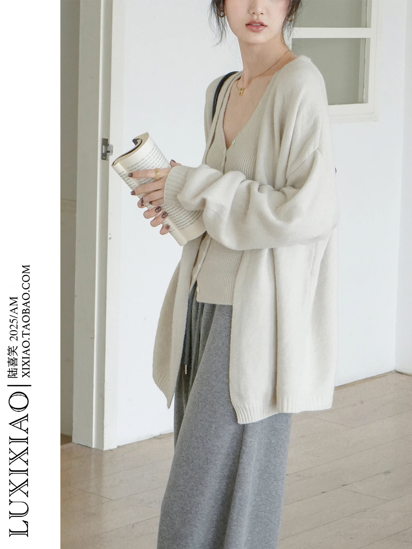 

LUXIXIAO Women's 2026 New College Sle Sweater Jaet Set Inner Wear Tank Top Knitted Sweater Set Layering Warmth Casual Com...