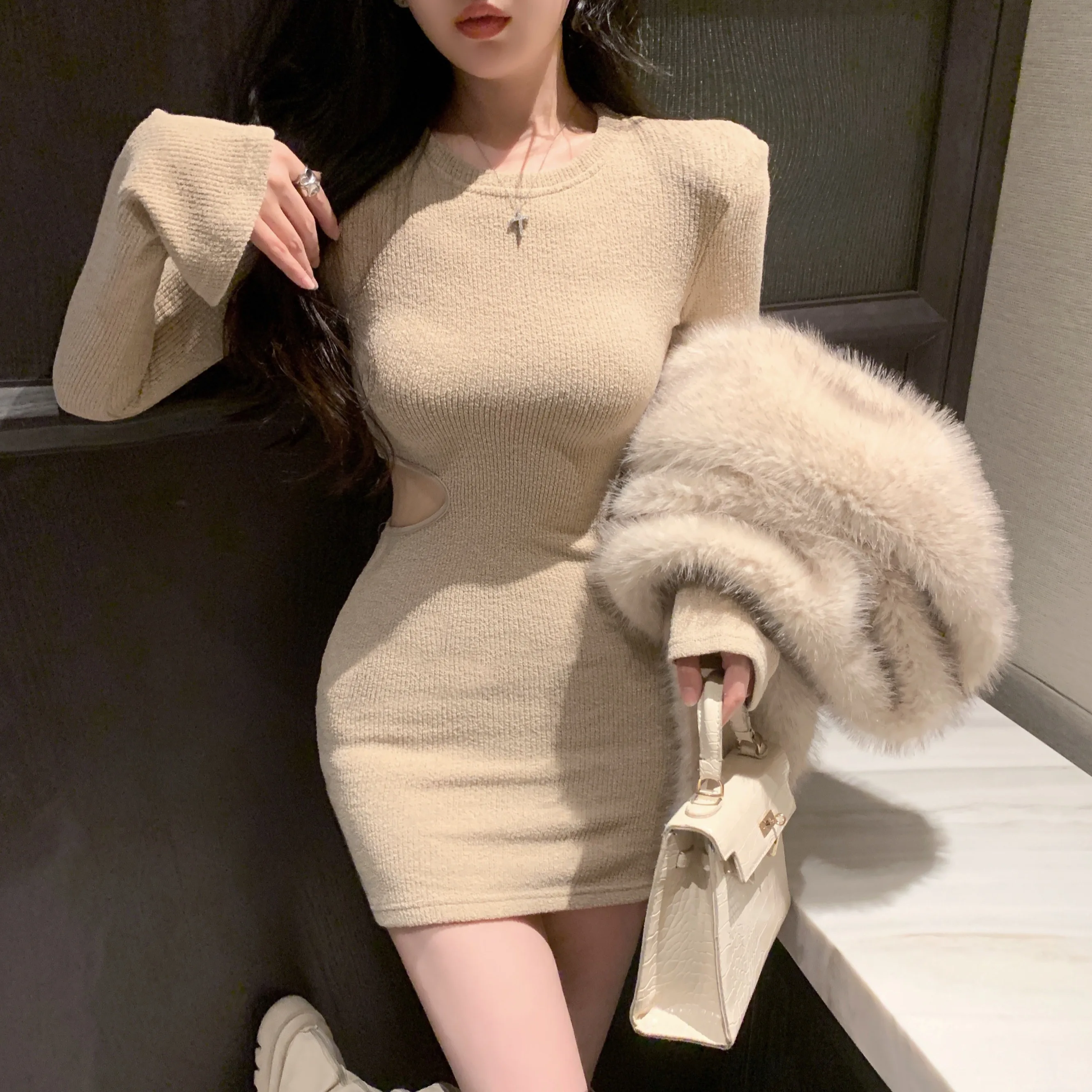 Dopasowana, długa spódnica z wycięciami, rozkloszowana, damska, z wysokim stanem, w kształcie litery A, w stylu koreańskim, do pracy, jesień, moda 2025