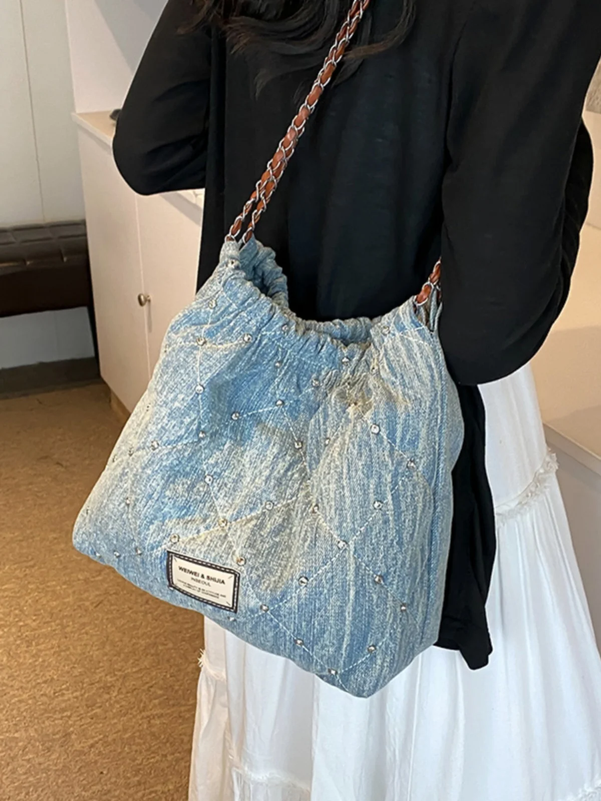 Denim Bucket Chain Tote Bag Shoulder Crossbody Bags for Women Handbag and Purses 2024 New Ladies Messenger Bags Trendy Designer