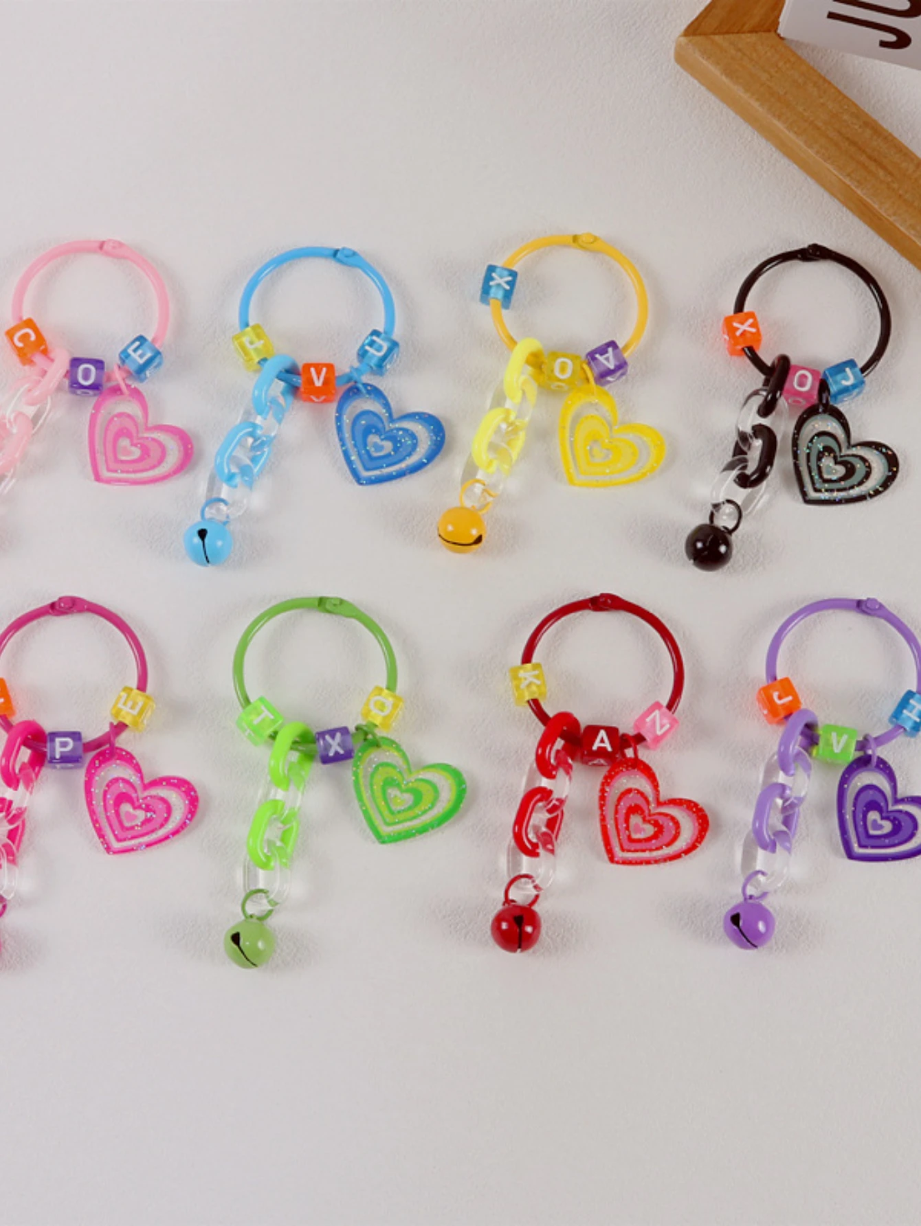 1pcs Korean Candy Colored Phone Keychain Cute Acrylic Love Heart Pendant for Women's Phone Pendant Backpack Decoration