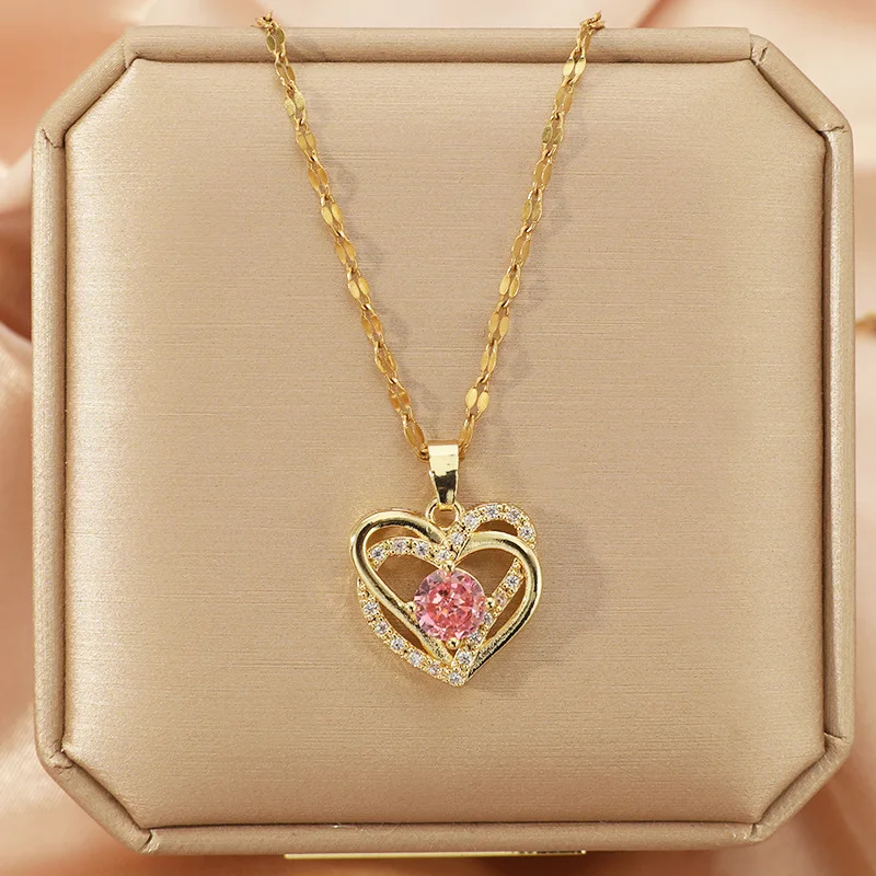 Fashion Design Interwoven Heart Copper Pendant Necklace for Women Simple High-End Elegant Stainless Steel Choker Jewelry