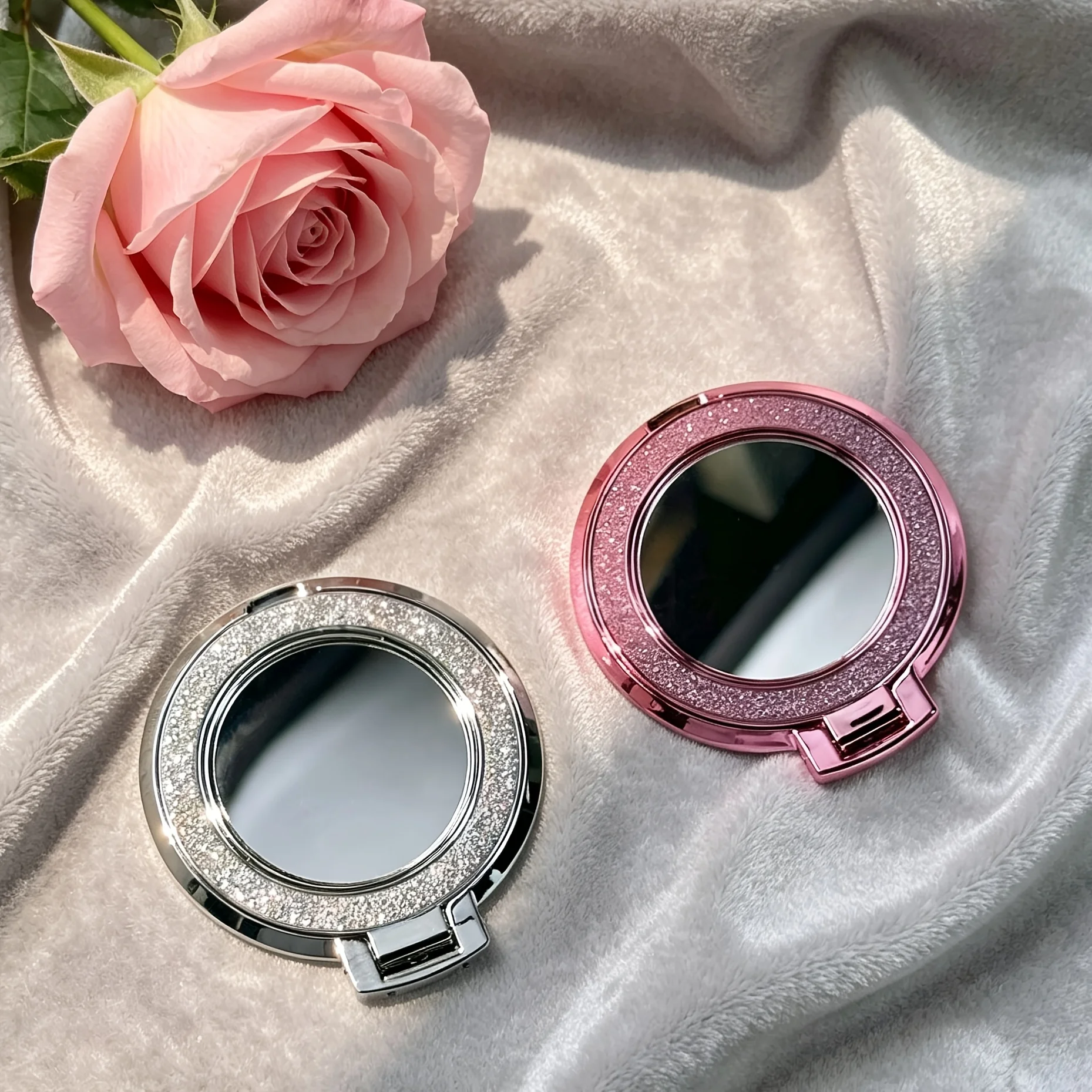 Shiny phone ring stand, hidden makeup mirror design, strong adhesive adjustable phone stand, universal hands-free phone stand, cute shiny phone decoration, specially designed for women and girls