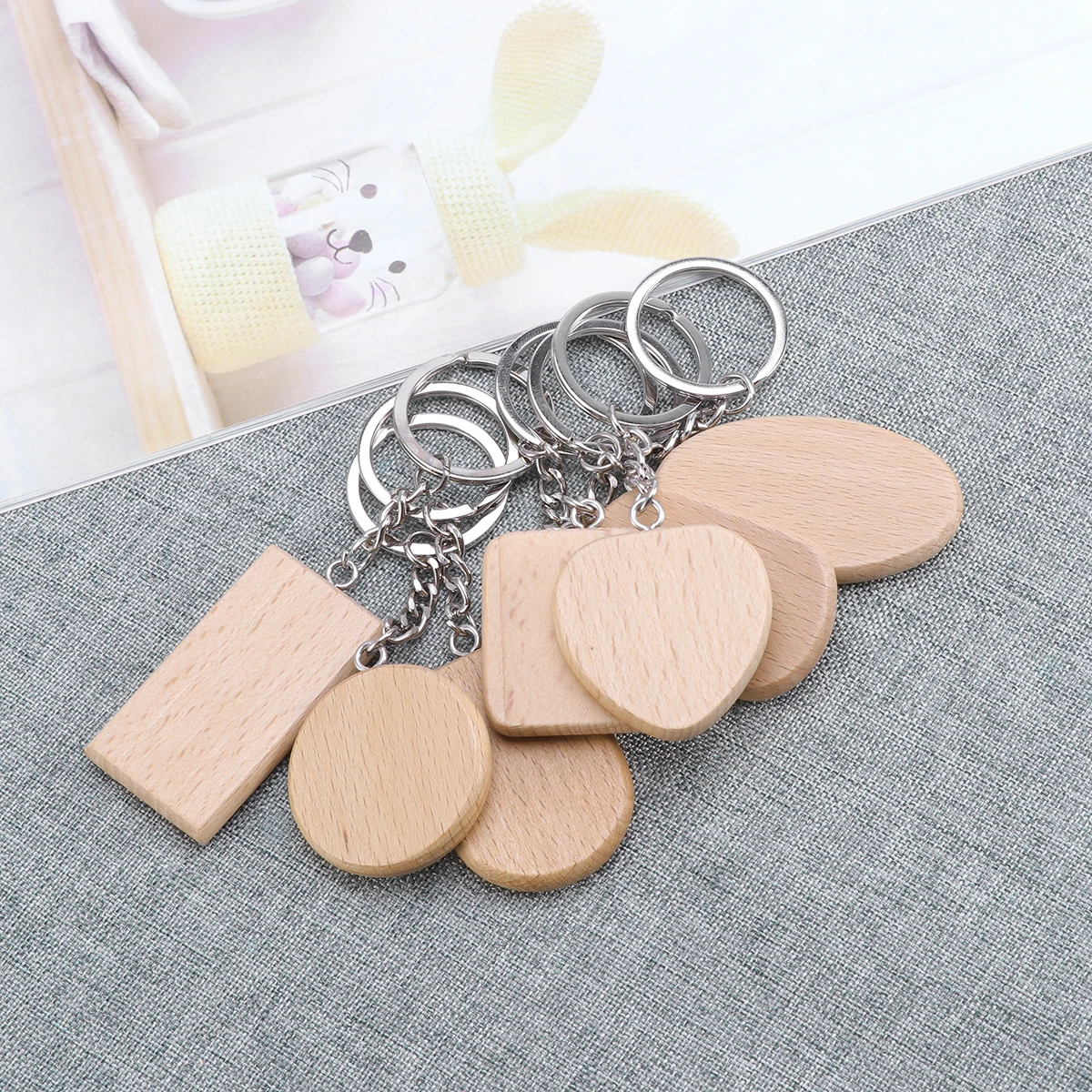 

Key Chain Decor Man Gift Hanging Home Decoration Bamboo Wood Keyring Gifts