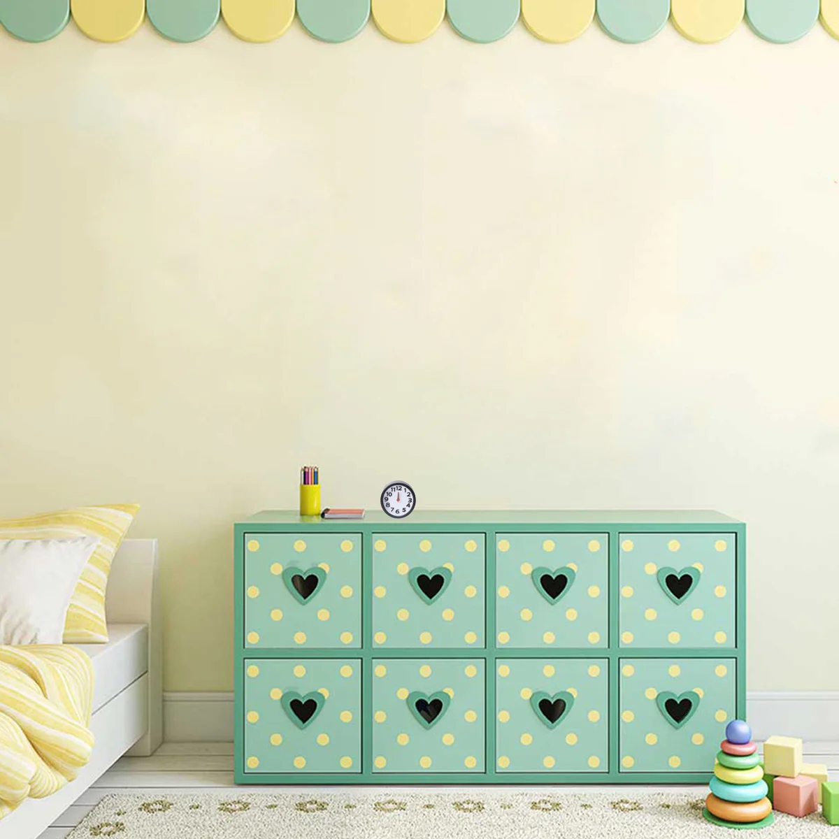 

Charging Wall-Mounted Alarm Round Plastic Small Desktop Luminous Hands Home Bedroom Decor Functional Gift Idea Hangable